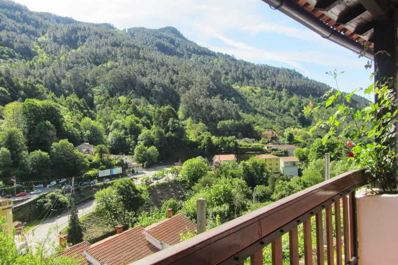 Hostel Geres Porto Luaran gambar