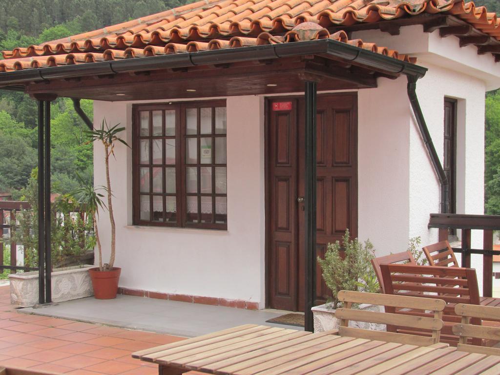 Hostel Geres Porto Luaran gambar