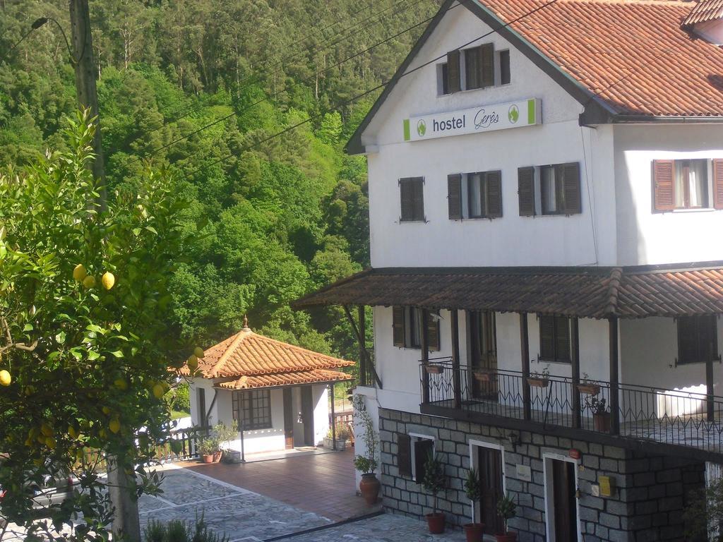 Hostel Geres Porto Luaran gambar