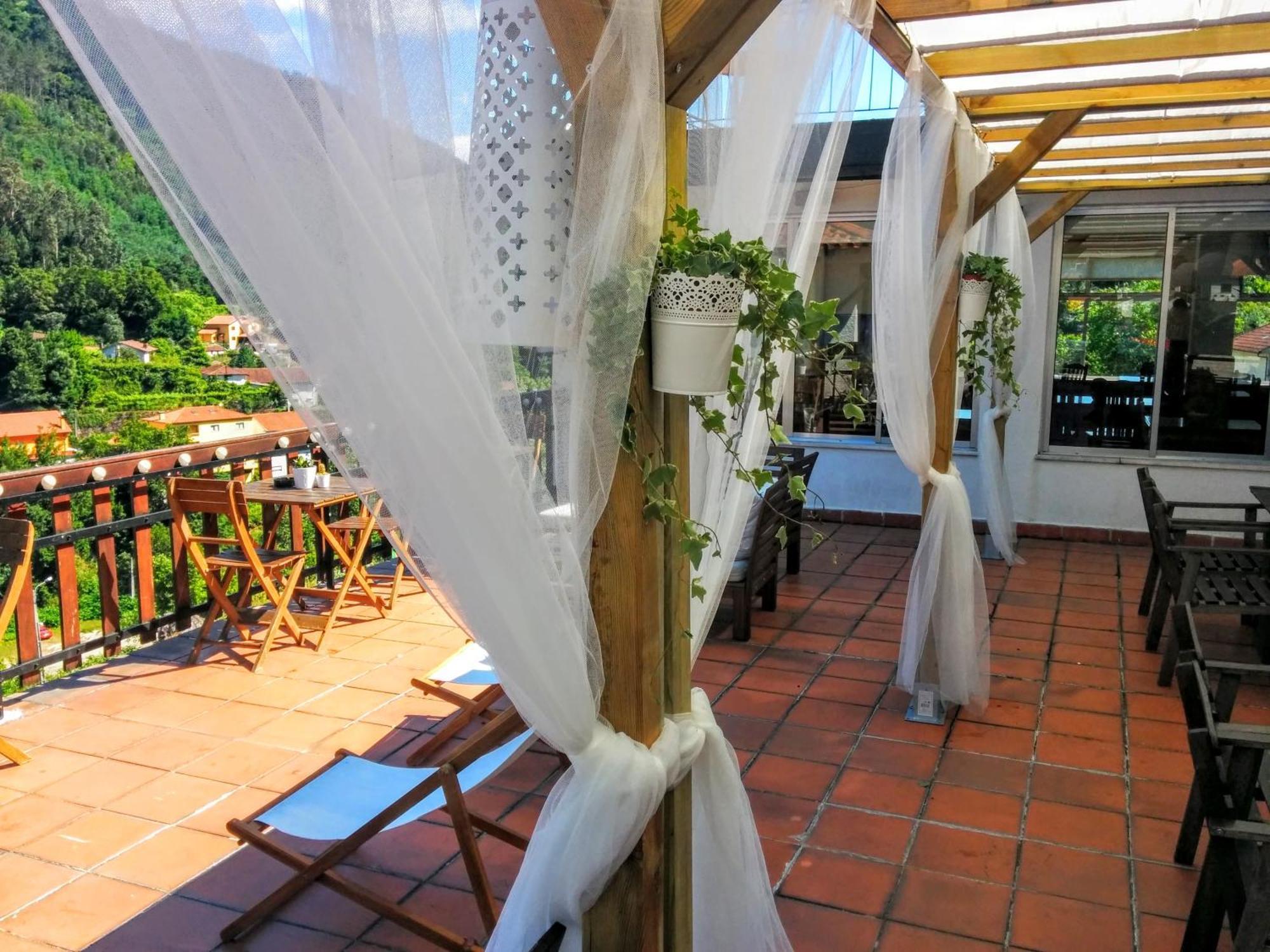 Hostel Geres Porto Luaran gambar