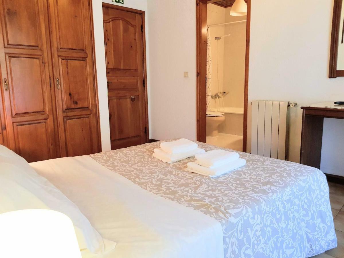 Hostel Geres Porto Luaran gambar