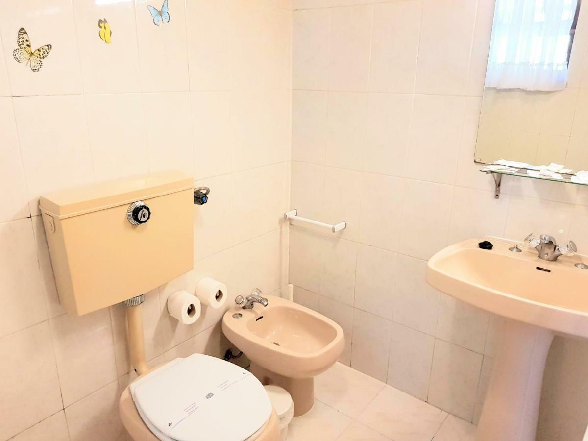 Hostel Geres Porto Bilik gambar