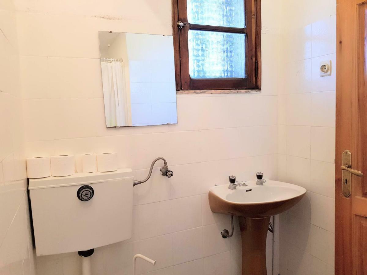 Hostel Geres Porto Bilik gambar
